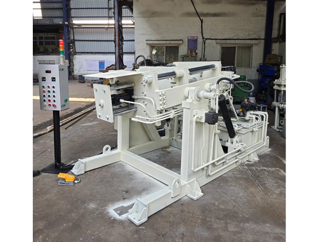 GDC Tilting Machine shown in tilted pouring position, Desire Hydraulics Pune